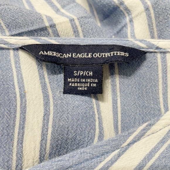 American Eagle Blue White Striped Bell Sleeve Tie Front Top Cowgirl Core Size S - Picture 5 of 5